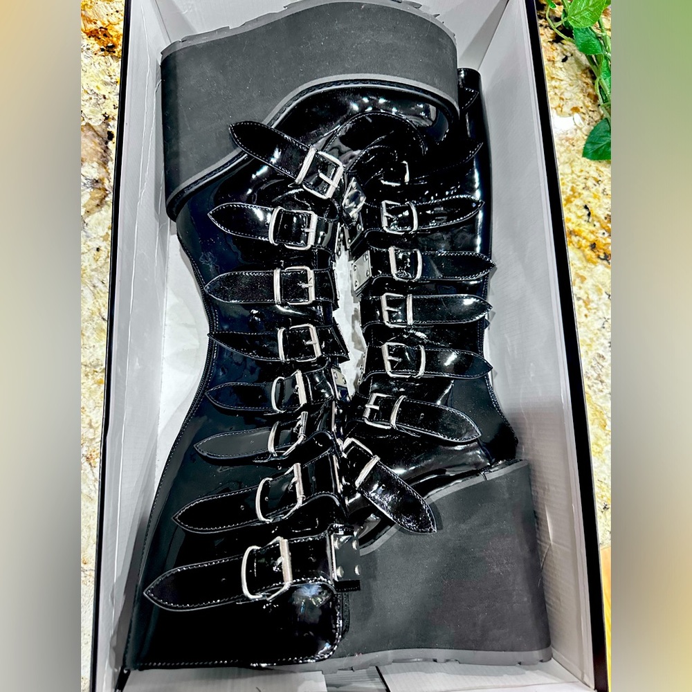 Demonia Woman’s Knee High Platform Boots with Metal Plates Swing 815